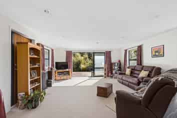 13/42 McPadden Road, Westport