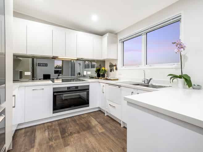 8 Japonica Crescent, Ranui Heights