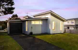 8 Japonica Crescent, Ranui Heights
