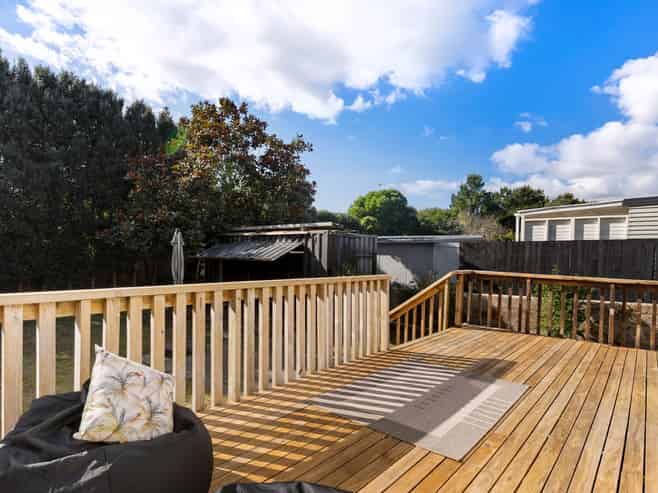 15 Levonia Street, Western Springs