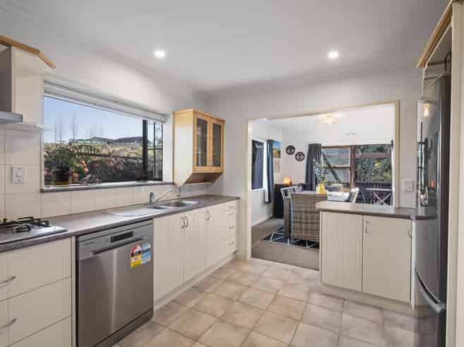 33 Park View Avenue, Feilding