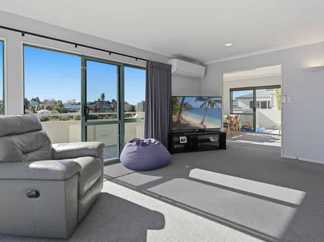 5 Matawha Way, Brookfield