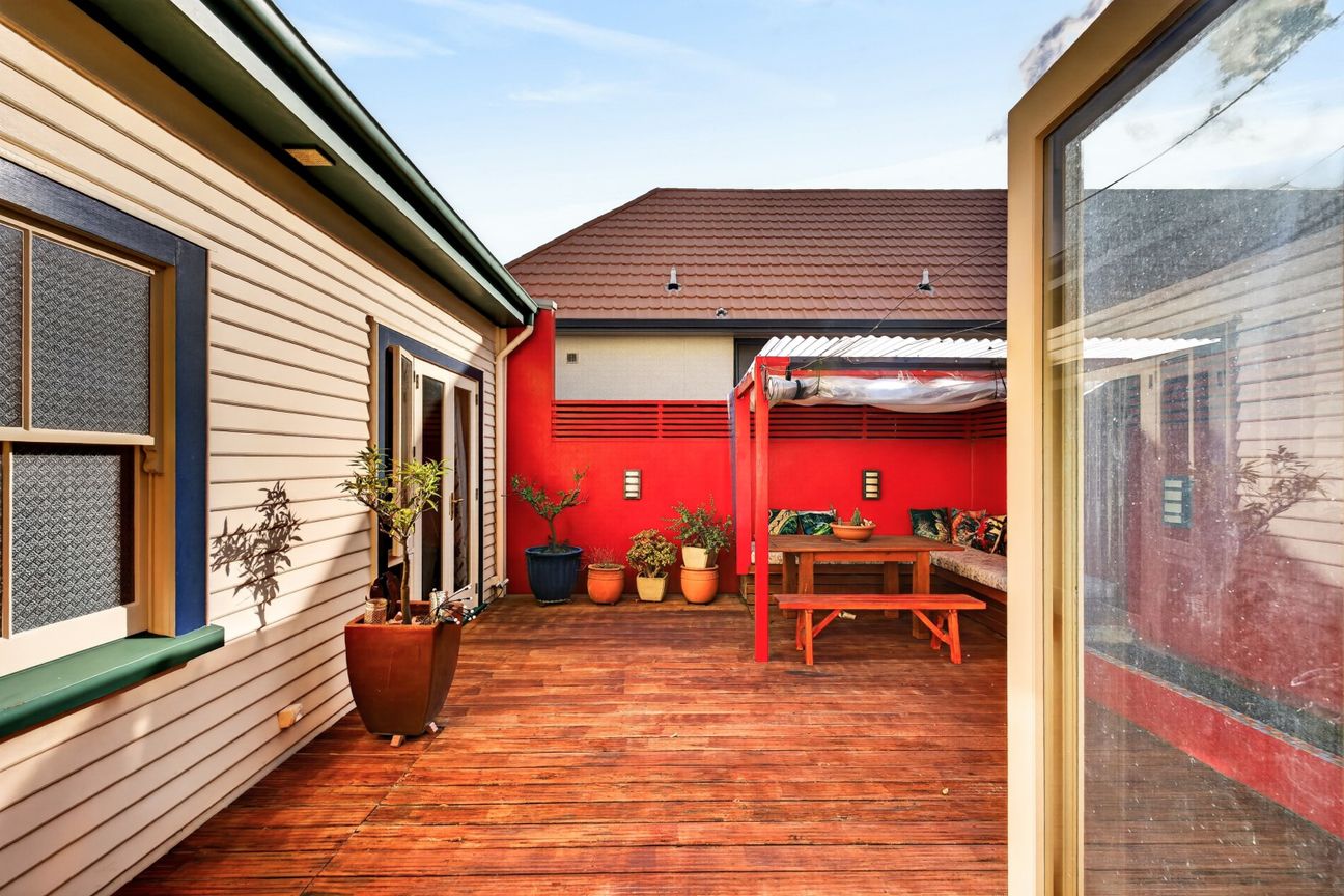 Coastal Charm with Income on Marine Parade - Ansicht 6