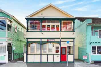 281 Marine Parade, Napier South