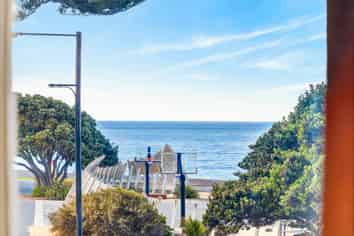 281 Marine Parade, Napier South