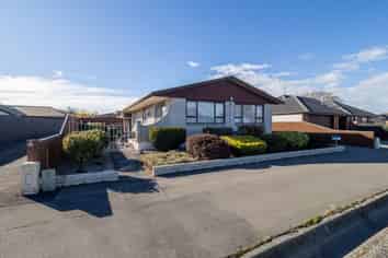 1/305 Wills Street, Ashburton
