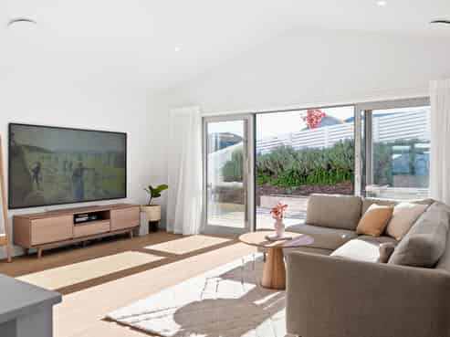 1 Maanihi Drive, Rototuna North