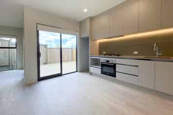 46B Tiroroa Avenue, Te Atatu South