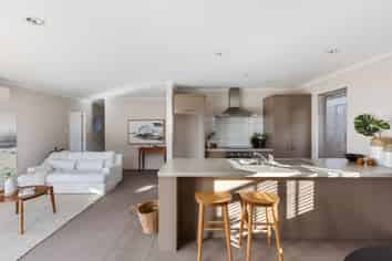 11 Darraghs Lane, Brookfield