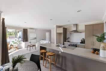 11 Darraghs Lane, Brookfield