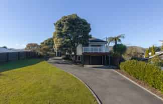 34 Clunie Avenue, RAUMATI SOUTH