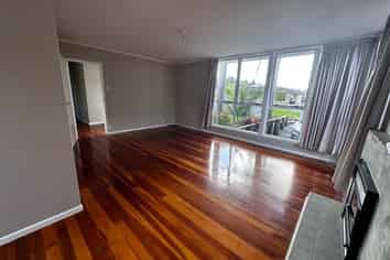 Auckland - Address withheld