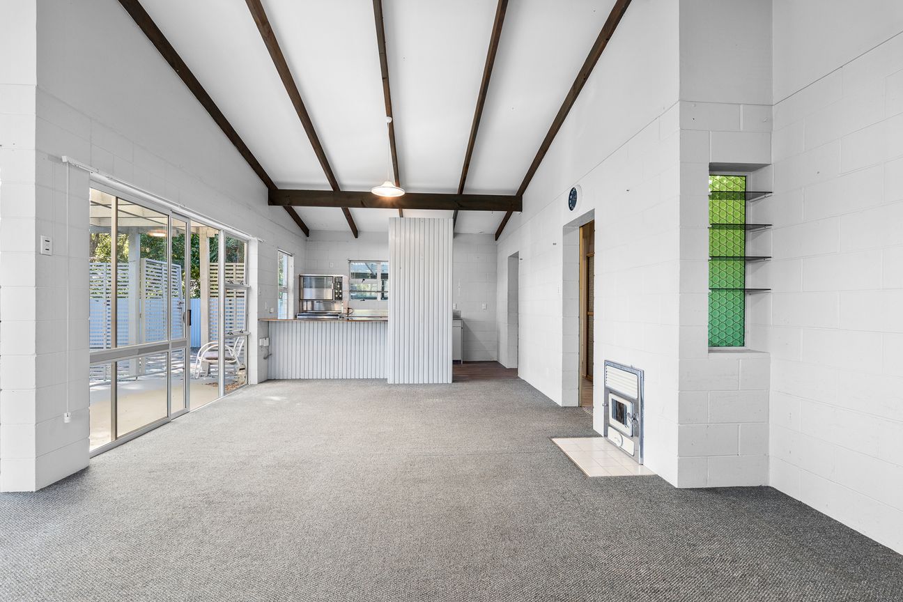 LORNA STREET OPPORTUNITY - WITH SPACE AND SCOPE - Altro