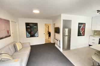 2/35A Calder Avenue, North East Valley