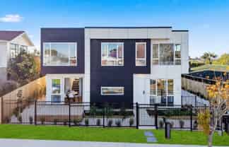 33 Sorrel Crescent, Bucklands Beach