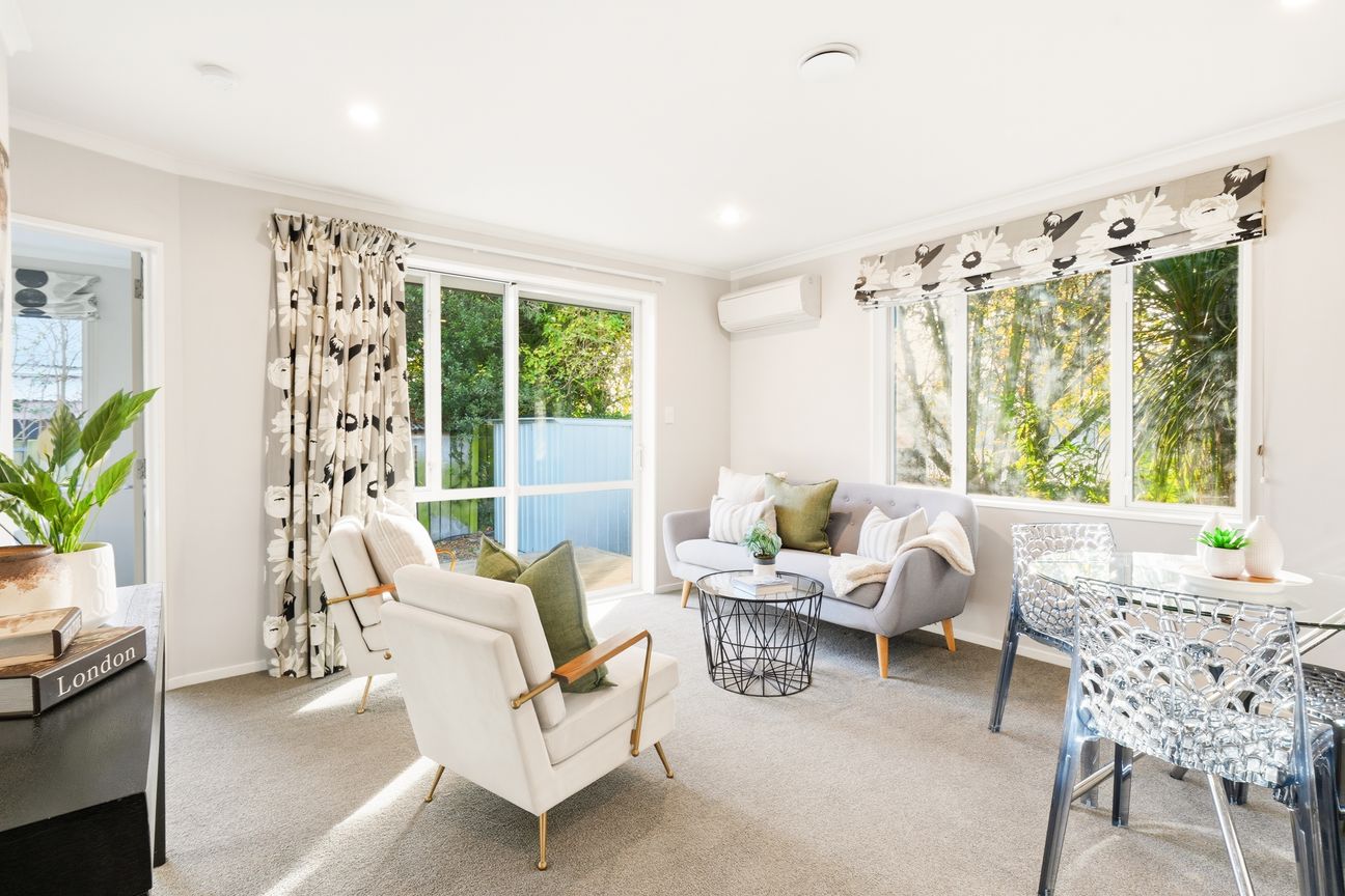 Owners want Sold this weekend – pohled 3