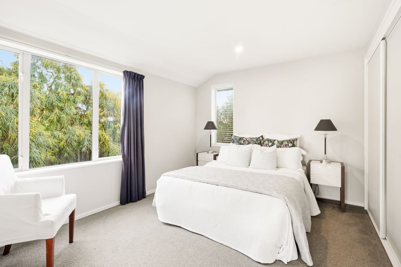 Owners want Sold this weekend – pohled 6