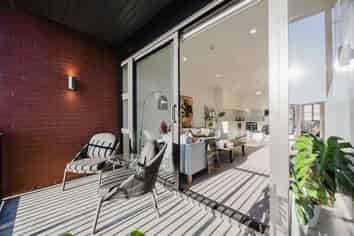 205/38A Fraser Avenue, Northcote