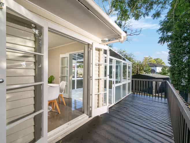 36 Waipani Road, Te Atatu Peninsula