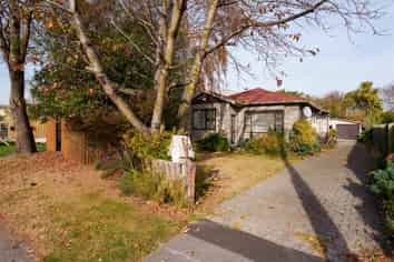  136 Huxley Street, Sydenham