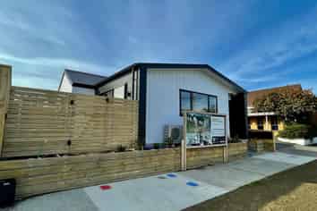 2/6 Exchange Street, Ebdentown