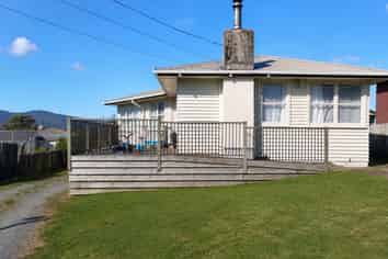8 Robin Street, Selwyn Heights