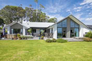 32  Hillview Terrace , Mangapapa