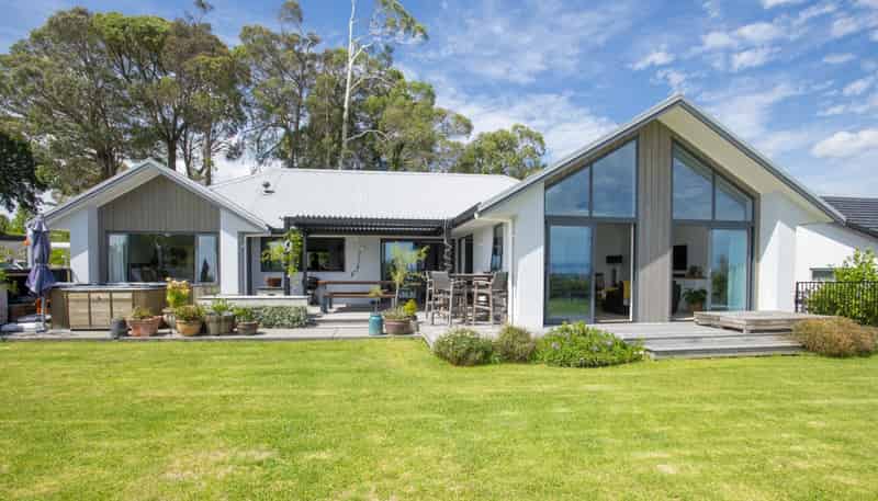 32  Hillview Terrace , Mangapapa