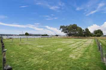 B/114 Avon Road, Clifton