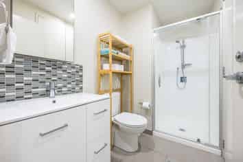 C305/130 Anzac Street, Takapuna