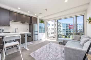 C305/130 Anzac Street, Takapuna