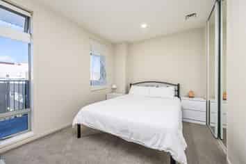 C305/130 Anzac Street, Takapuna