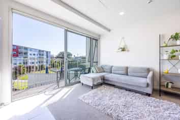 C305/130 Anzac Street, Takapuna