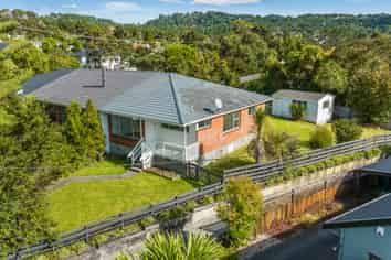 3/70 Kaurilands Road, Titirangi