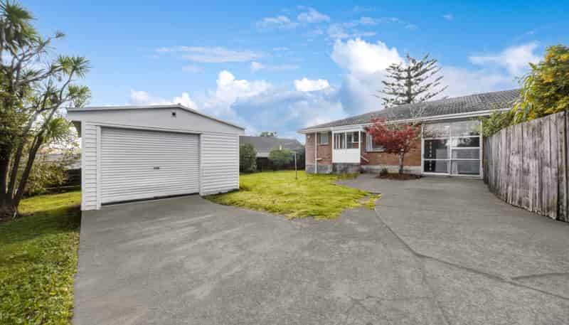 3/70 Kaurilands Road, Titirangi