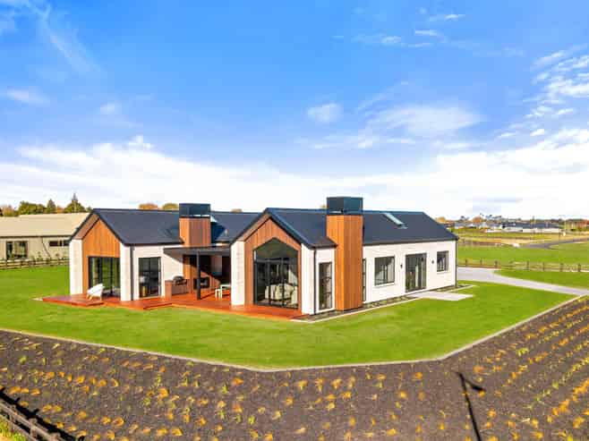 90 Mangahia Lane, Ngahinapouri