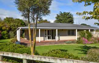44 Richmond Road, Carterton