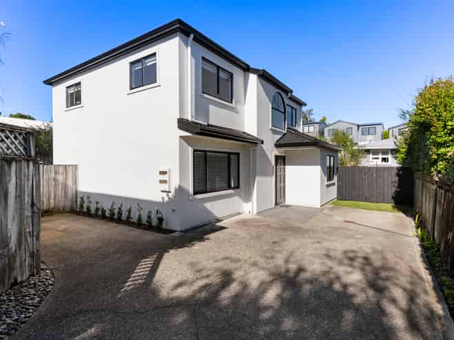 2/34 Selwyn Crescent, Forrest Hill