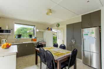40 Fairview Road, Western Heights