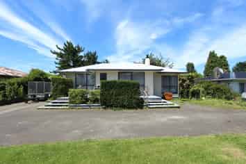 40 Fairview Road, Western Heights