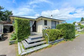 40 Fairview Road, Western Heights