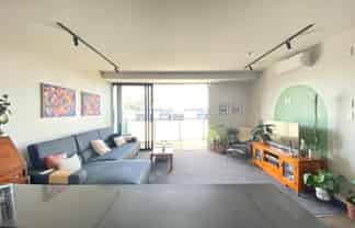 11/4161 Great North Road, Glen Eden