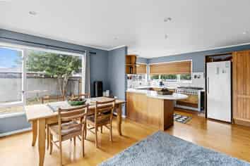 88 Domett Street, Opunake