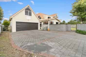 88 Domett Street, Opunake
