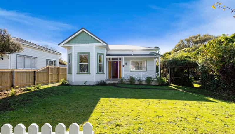 18 Olivia Street, Stratford