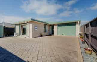 35C James Street, Whakatane