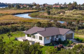 72 Church Street, Katikati