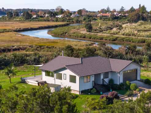 72 Church Street, Katikati