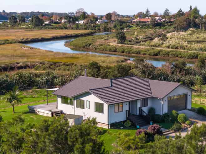 72 Church Street, Katikati