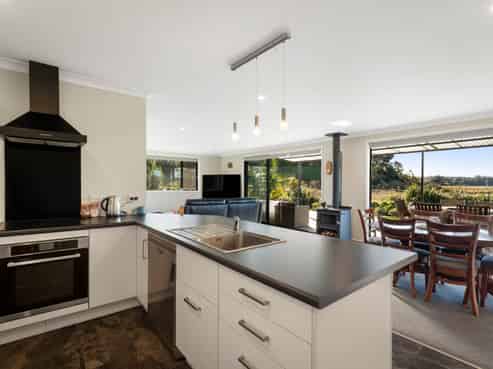 72 Church Street, Katikati